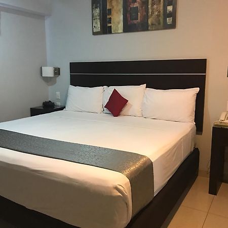 Real Avenida Hotel Тустла-Ґутьєррес Екстер'єр фото